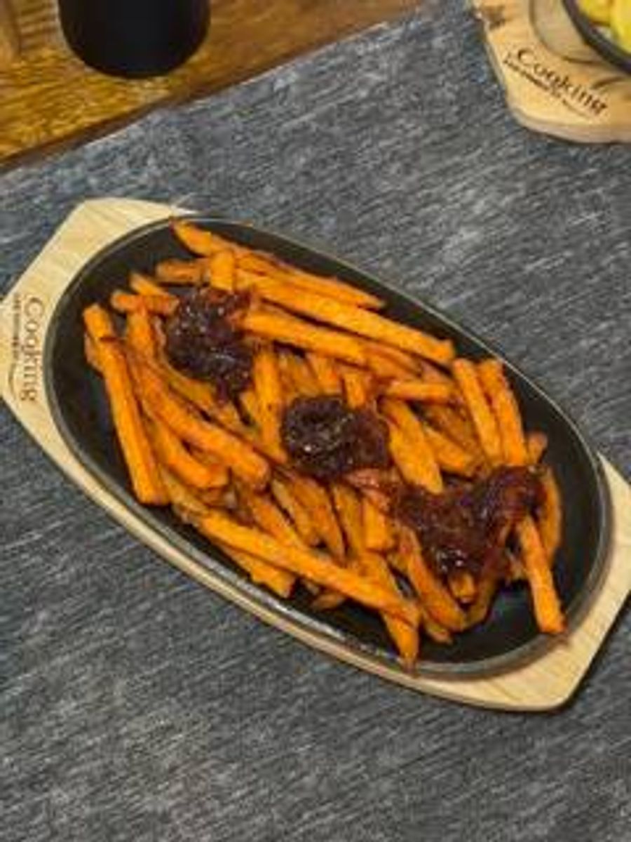 Cartofi Dulci cu Ceapă Caramelizată de Post